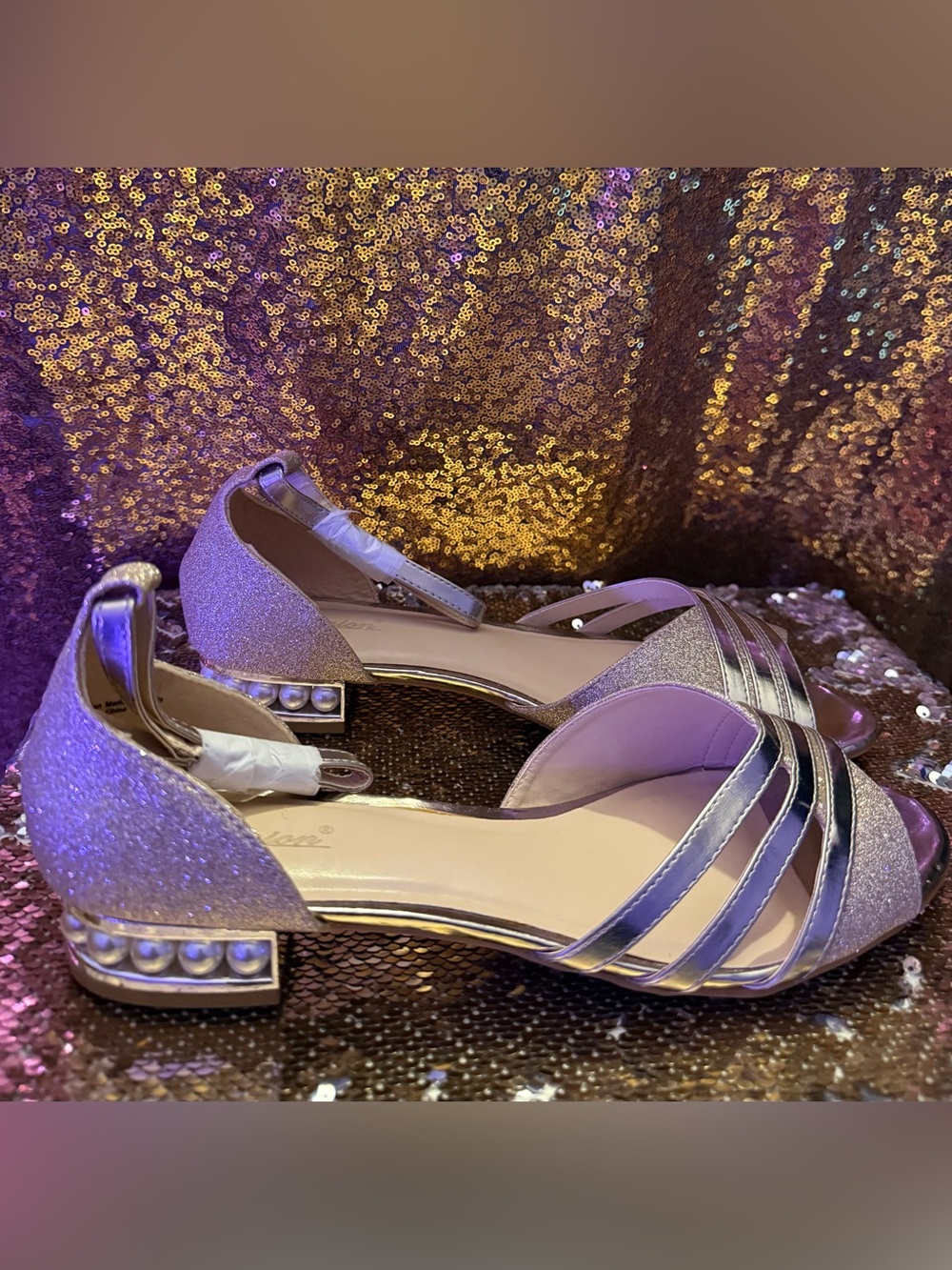Women’s Sparkle Pearl Accent Open-Toe Flats in Light Pink